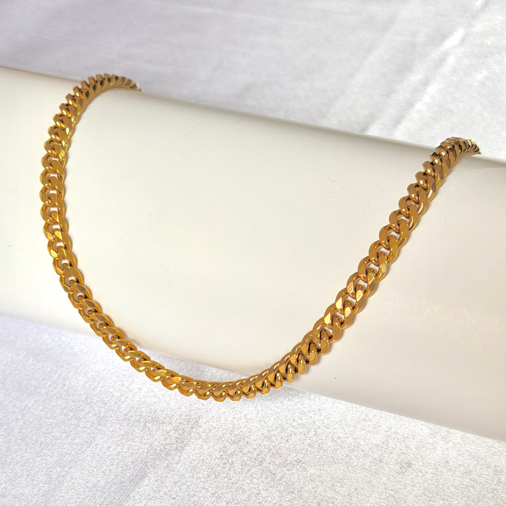 Cadena Cubana Hombre