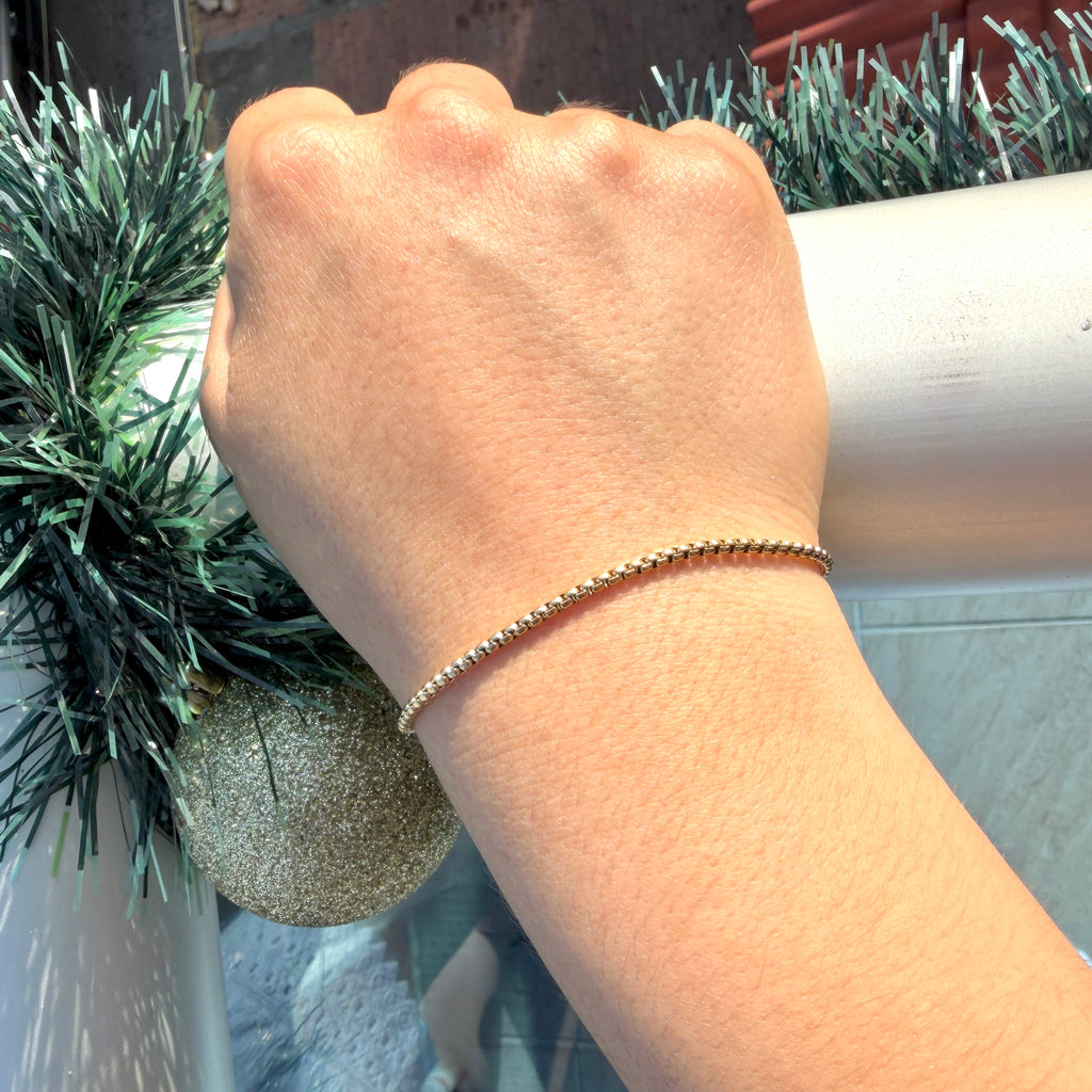 Pulzo Veneciana Mujer