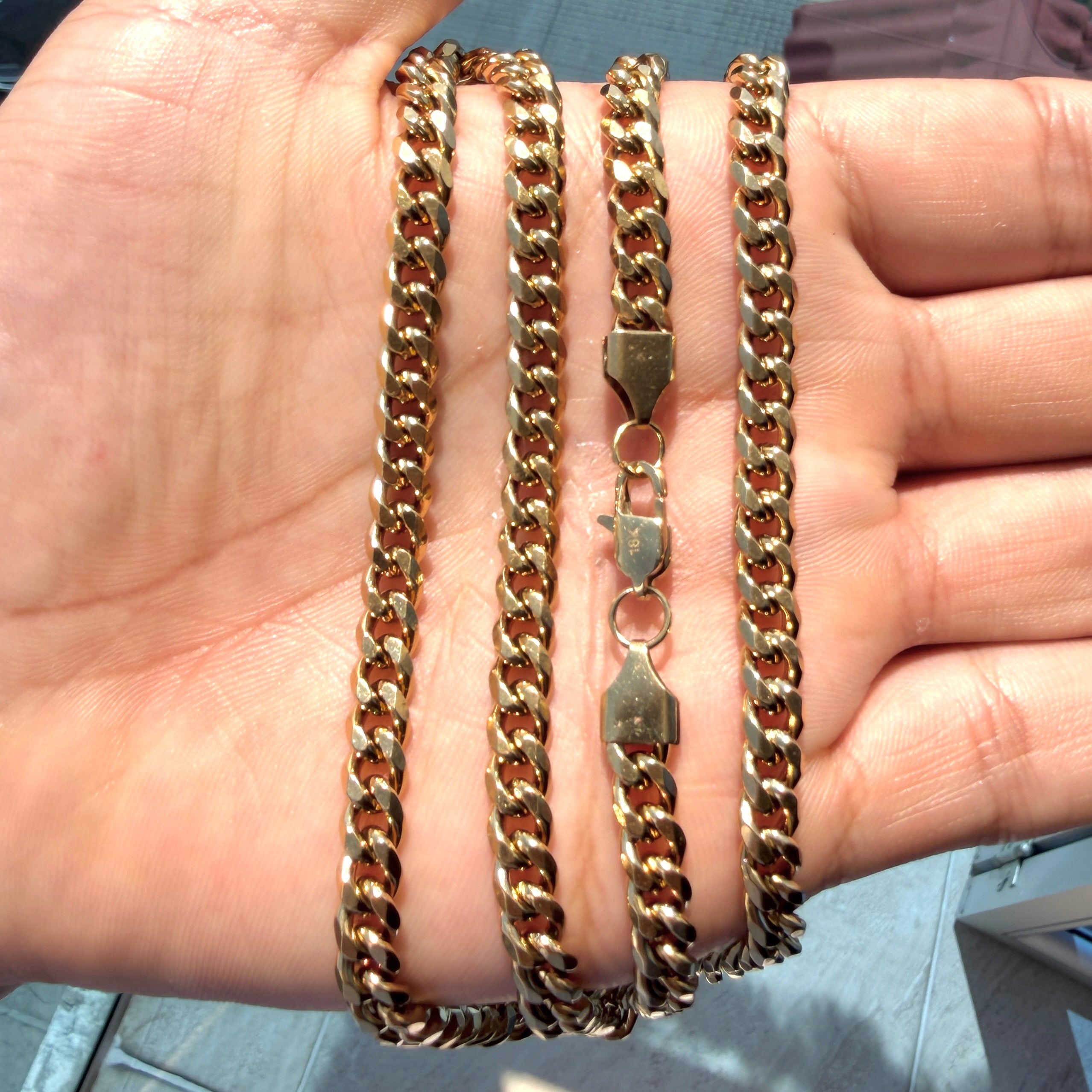 Cadena Cubana Hombre