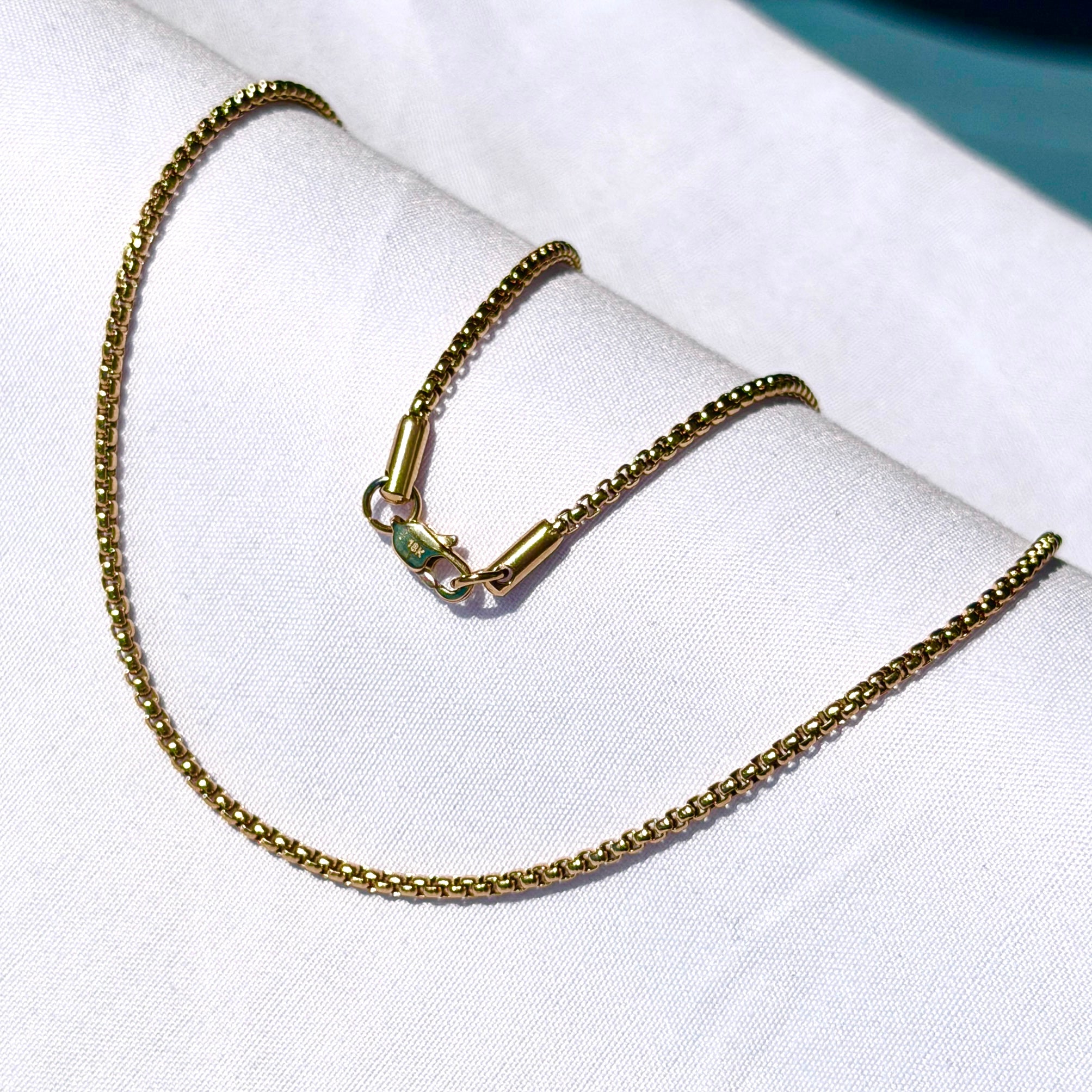 Cadena Veneciana Mujer