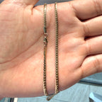 Cadena Grabada Mujer
