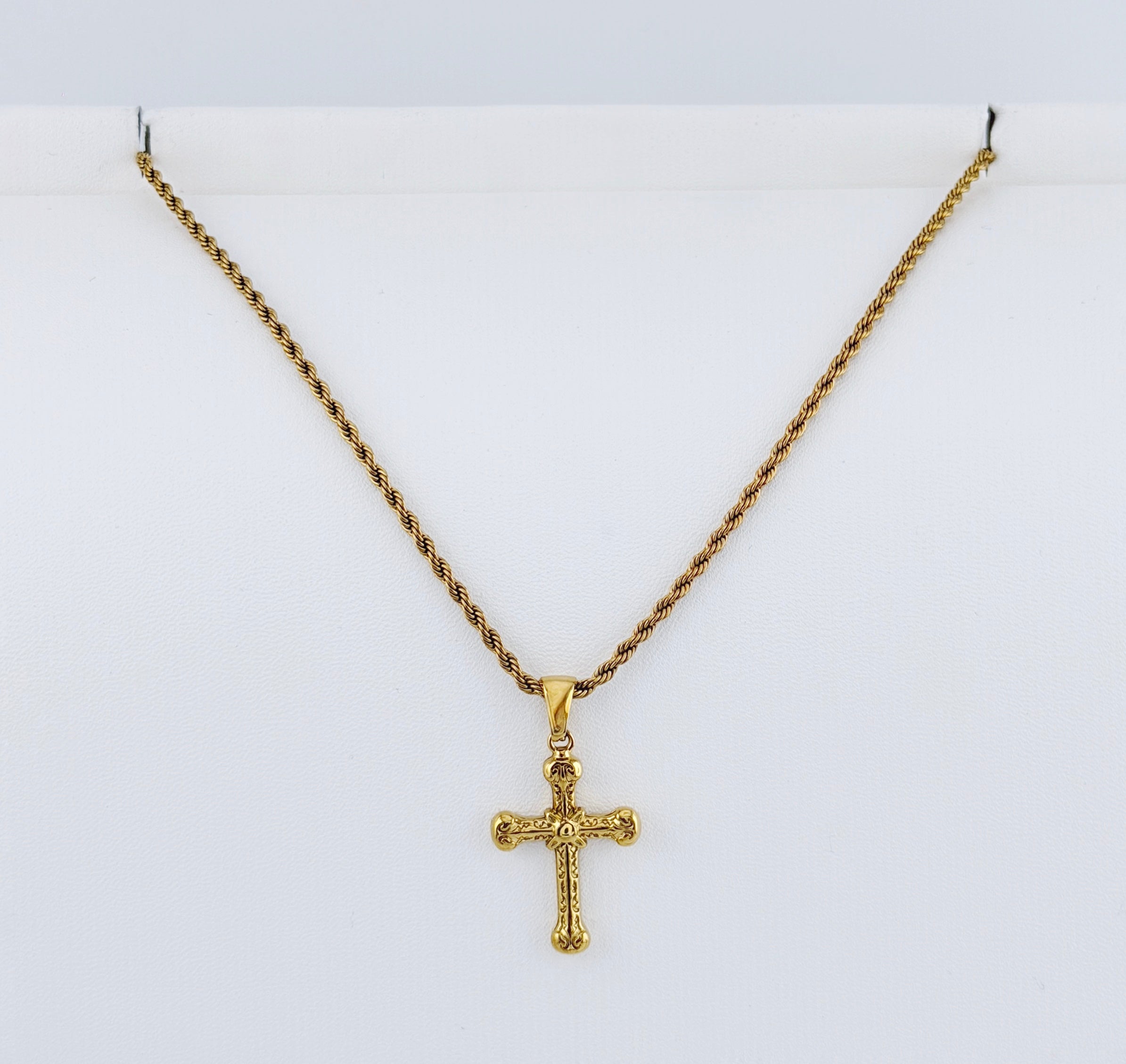 Dije Cruz Parroquial